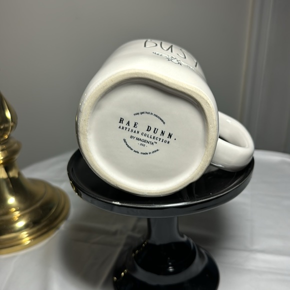 Rae Dunn Busy 🐝 figure coffee/tea mug - Picture 6 of 6